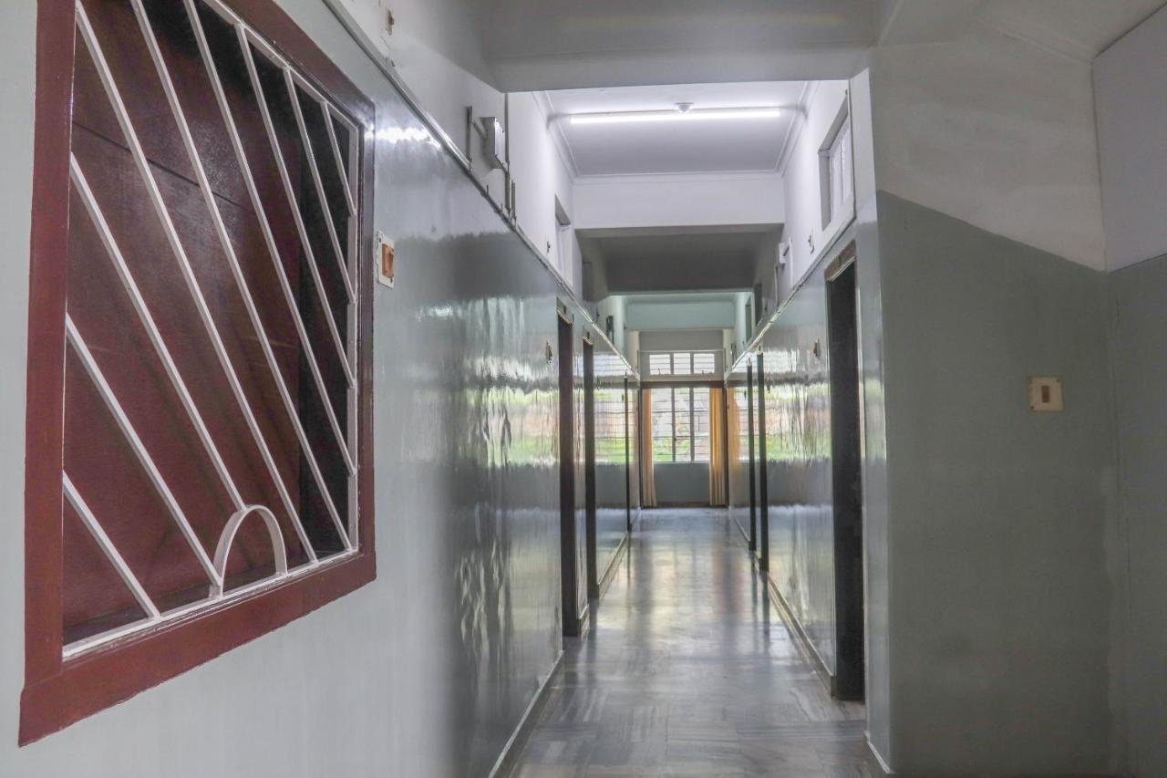 Spot On 49477 Hotel Galaxy Dimapur Luaran gambar