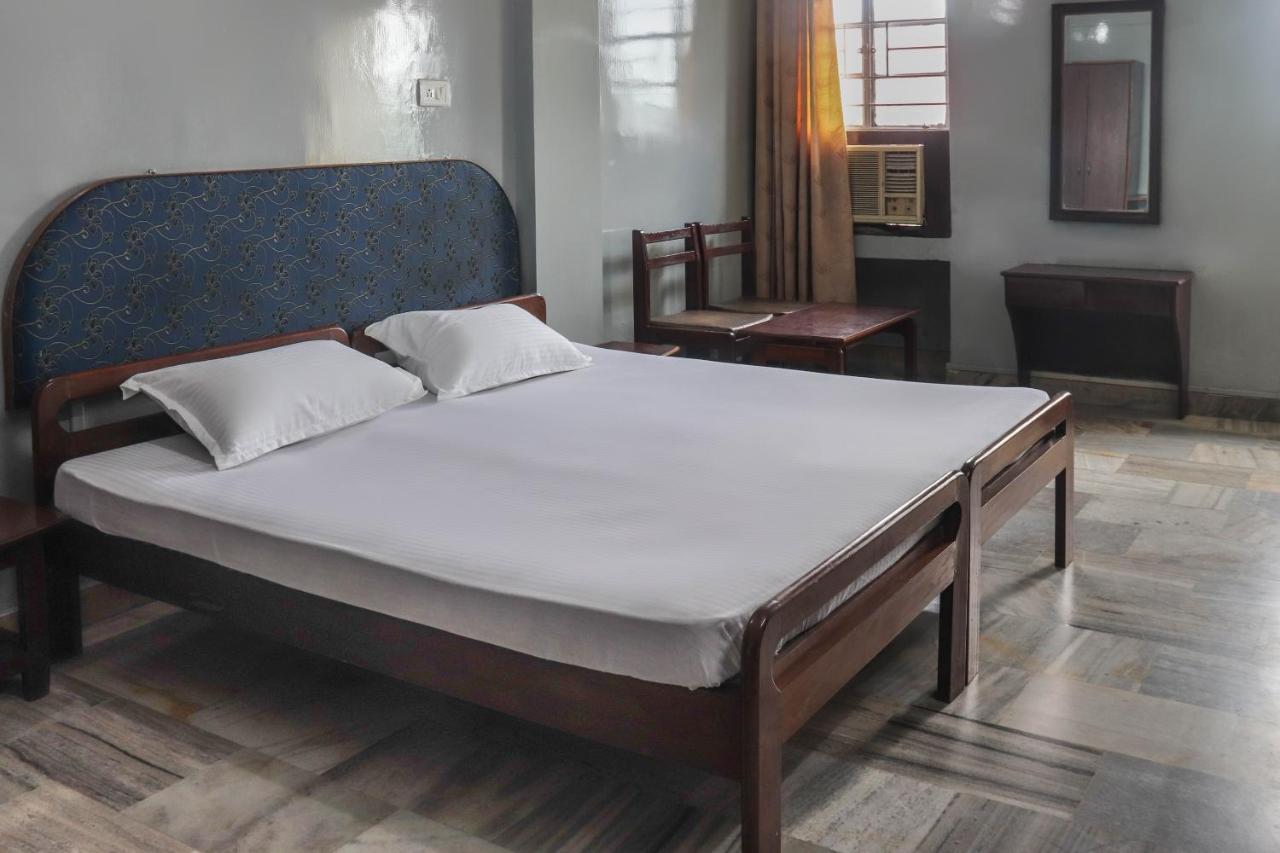 Spot On 49477 Hotel Galaxy Dimapur Luaran gambar